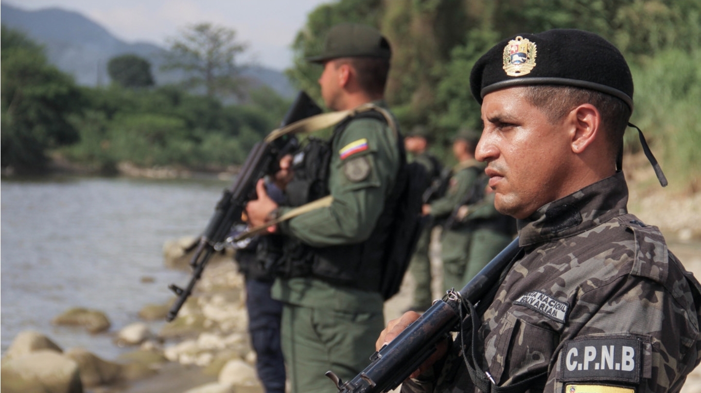 Maduro anuncia detención de grupos terroristas y denuncia conspiraciones