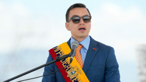 Noboa irregularidades en elecciones