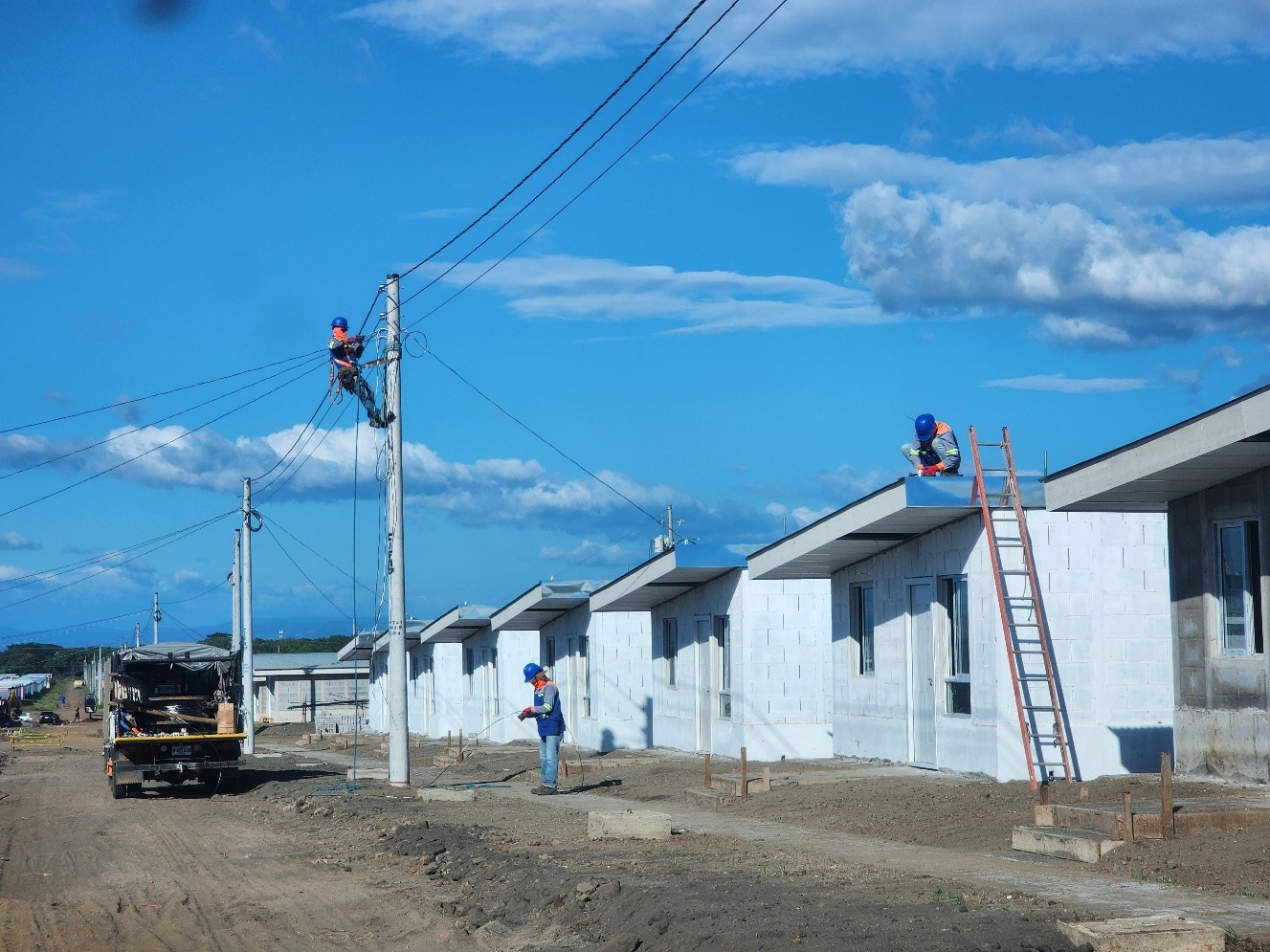Avanza construcción de 920 viviendas en Managua con el apoyo de China