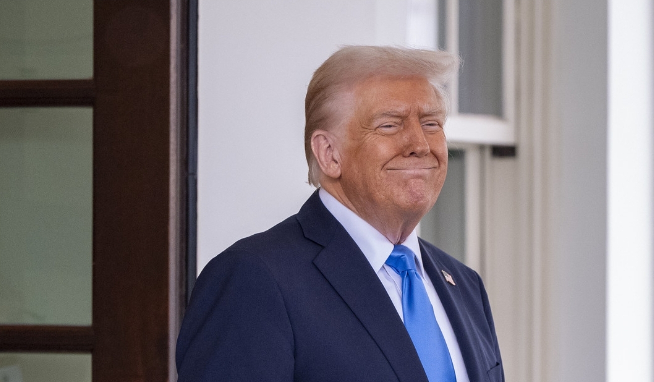 Inversores pierden más de $2.000 millones en la criptomoneda de Trump