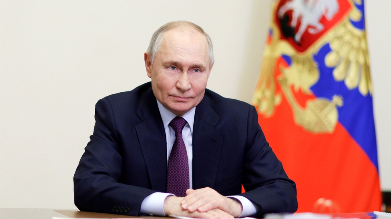 Putin valora positivamente las conversaciones entre Rusia y EEUU