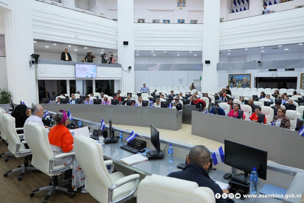 Asamblea ratificó nombramiento