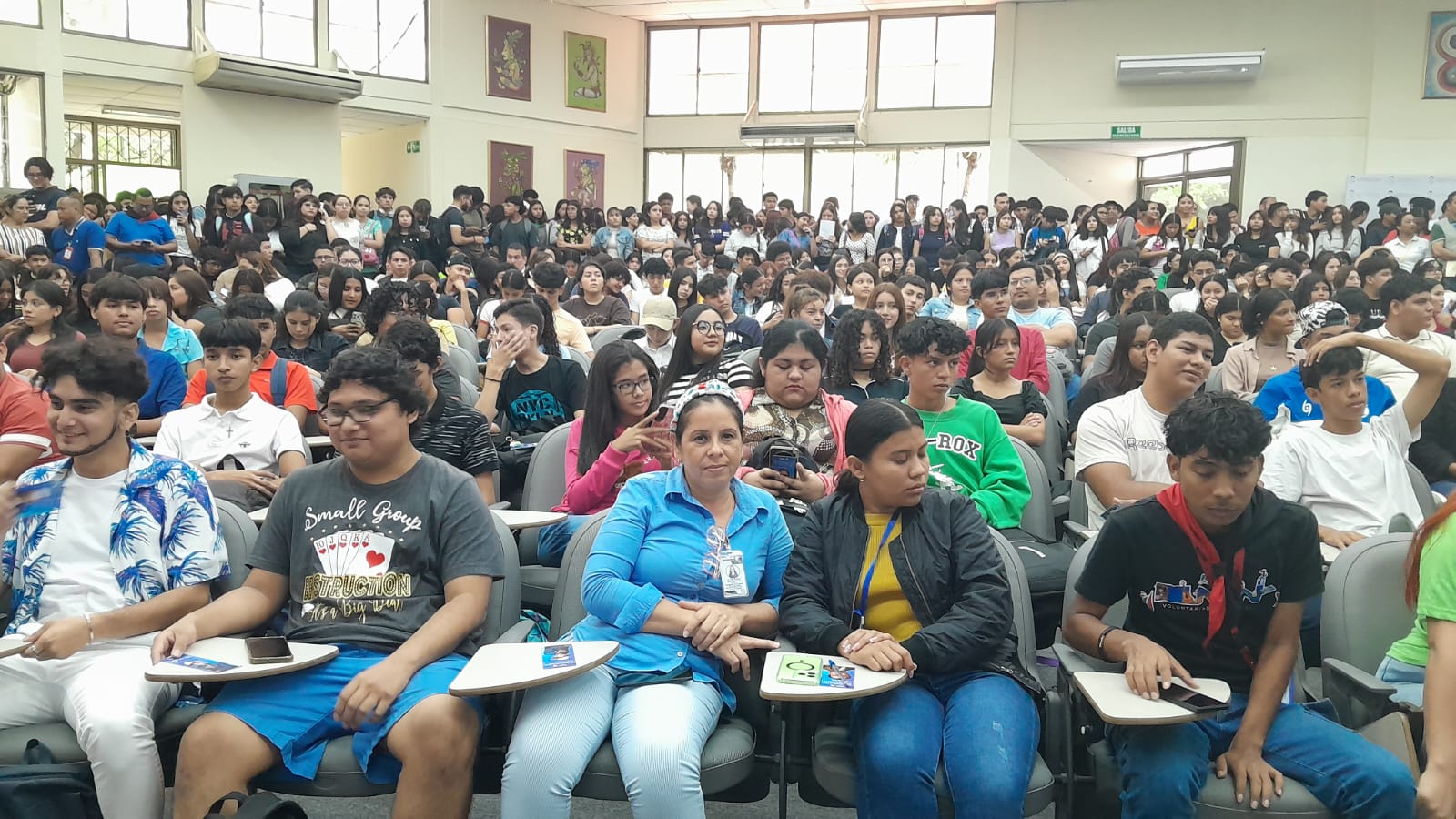 Estudiantes de nuevo ingreso de la Universidad Casimiro Sotelo conocen la historia de Sandino
