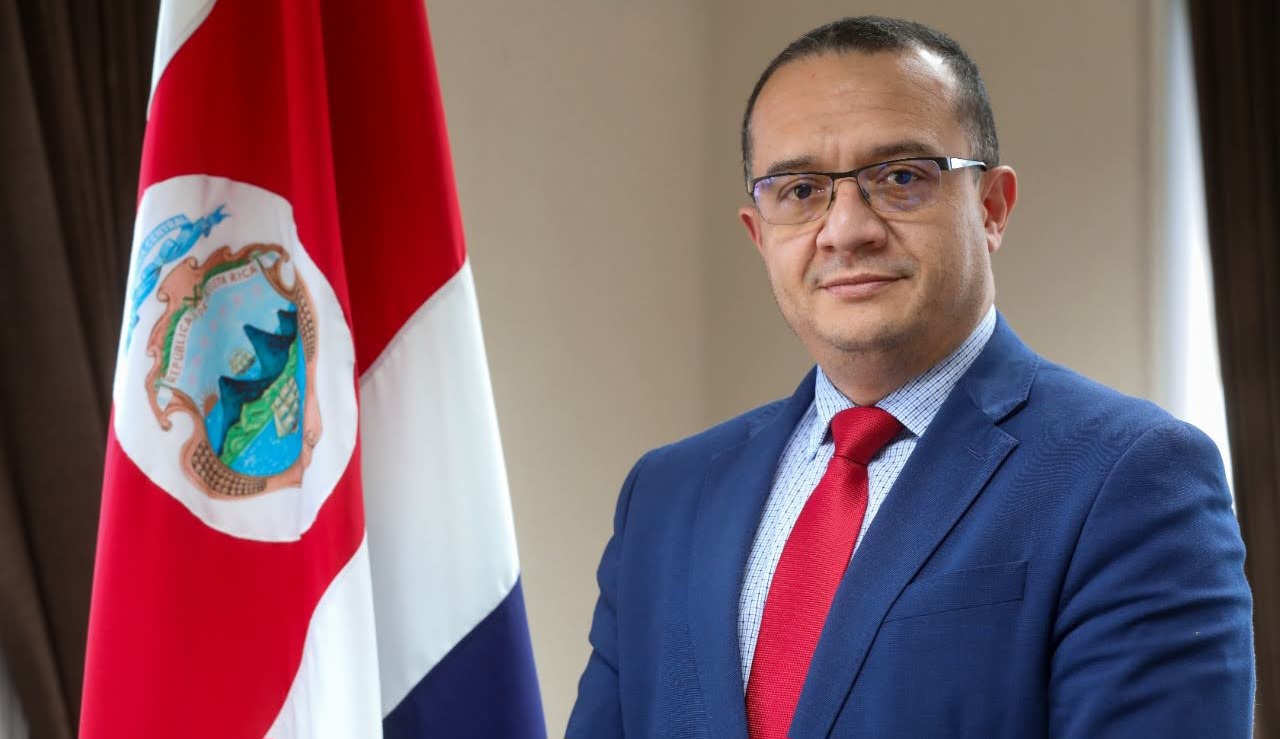 Fiscalía costarricense acusa de peculado a ministro de Justicia