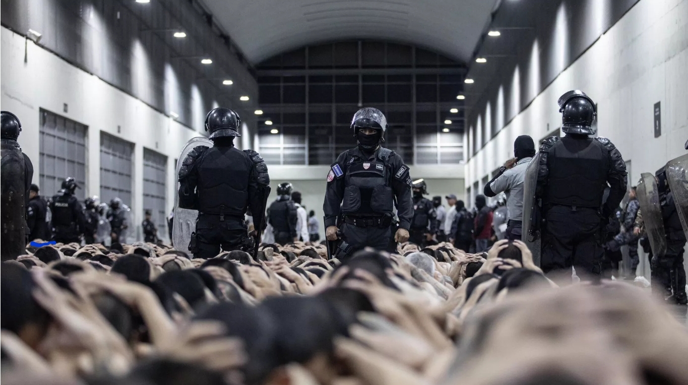 El Salvador ha detenido a casi 87.000 personas por pandillerismo