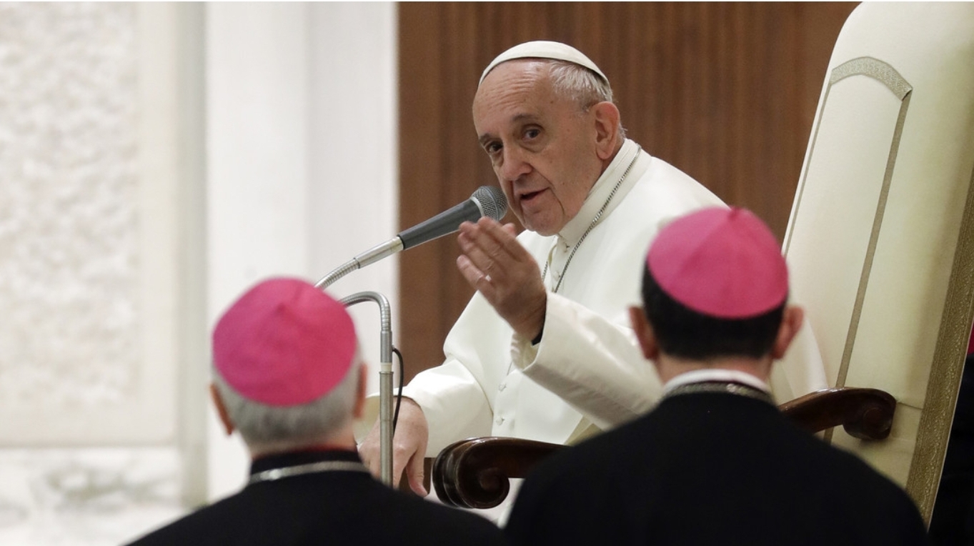 El Papa Francisco podría renunciar, dice un cardenal