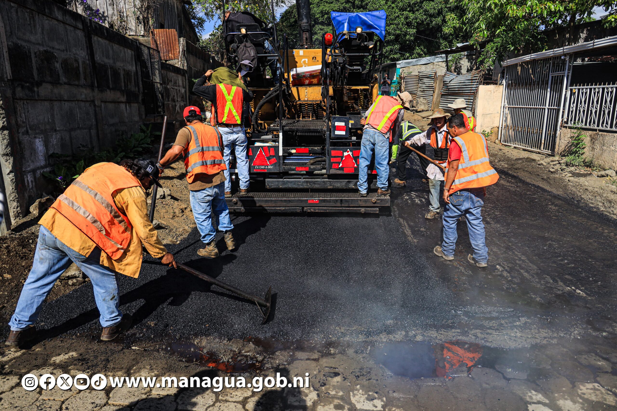 Supervisan avance de Calles para el Pueblo en San Isidro Distrito III de Managua