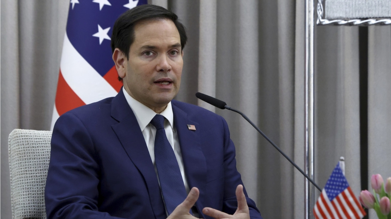 Marco Rubio: “Equipar a Ucrania con armas nucleares no es una solución al problema”