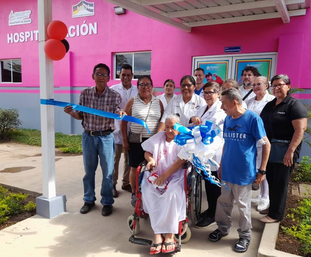 Inauguran sala de hemodiálisis en el Hospital Alemán con una inversión de C$15 millones