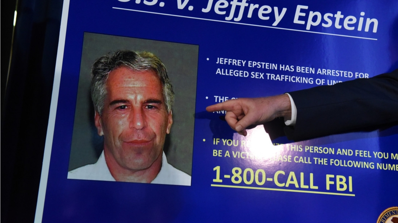 Fiscal general de EEUU asegura que fue engañada sobre archivos de Epstein y que hay “miles y miles” más
