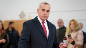 impedir que el candidato líder Rumanía