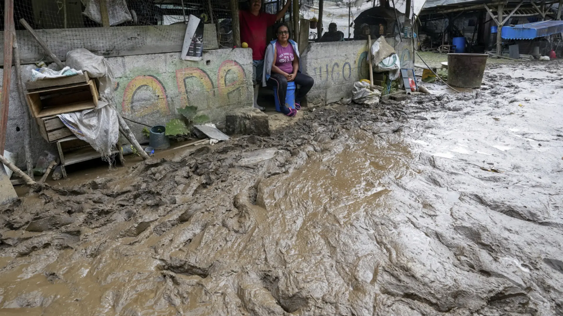 Fuertes lluvias dejan en Ecuador 18 muertos