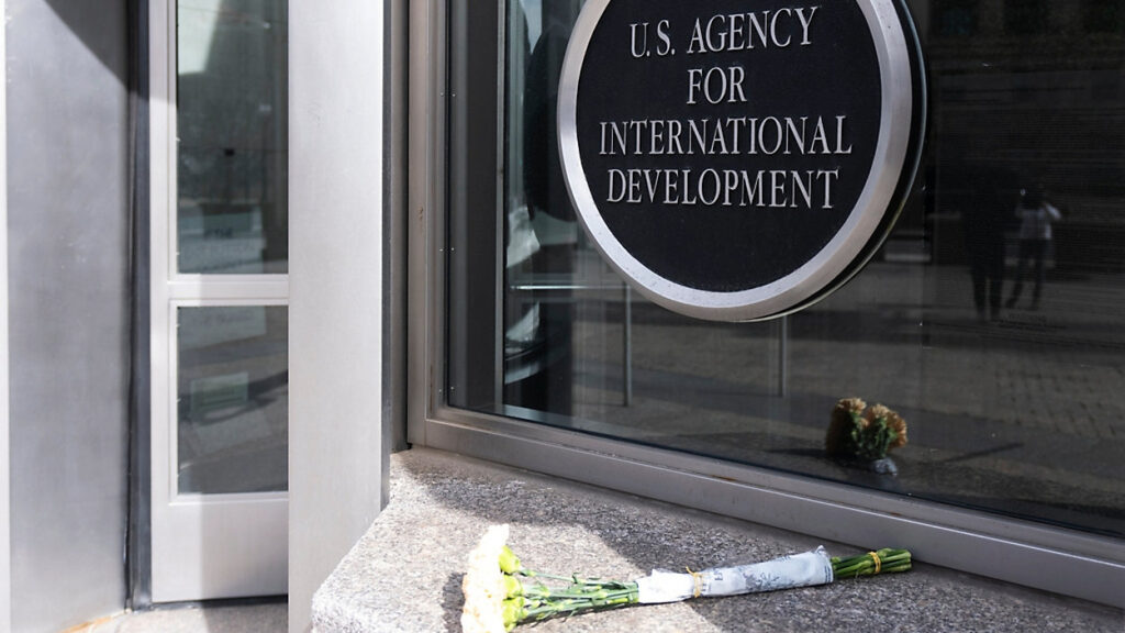 Suspende la desarticulación de la USAID