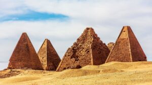 Hallazgo en esqueletos ocultos en pirámides