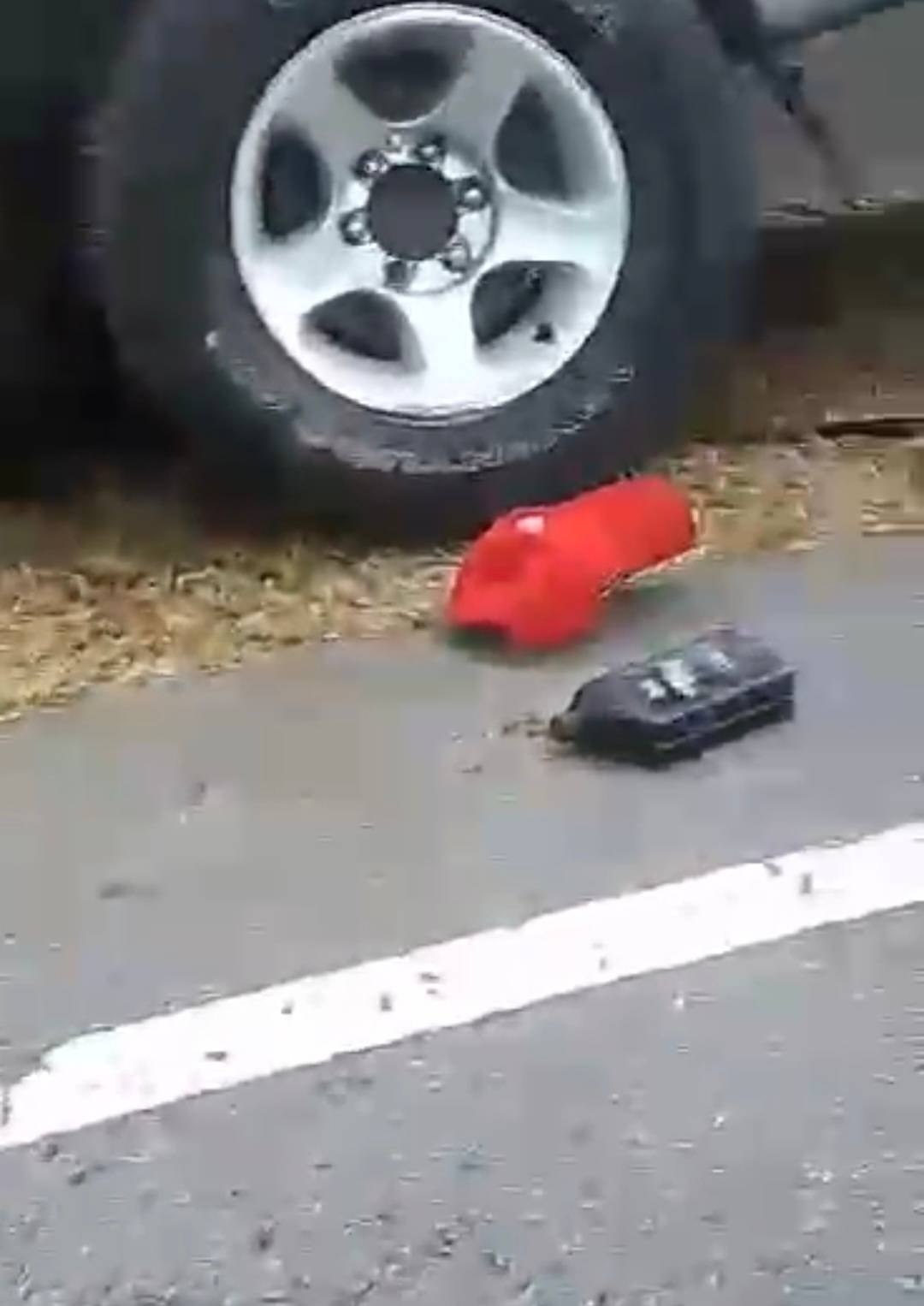Aficionados del béisbol sufren accidente en Jinotega al volcarse la camioneta en que viajaban