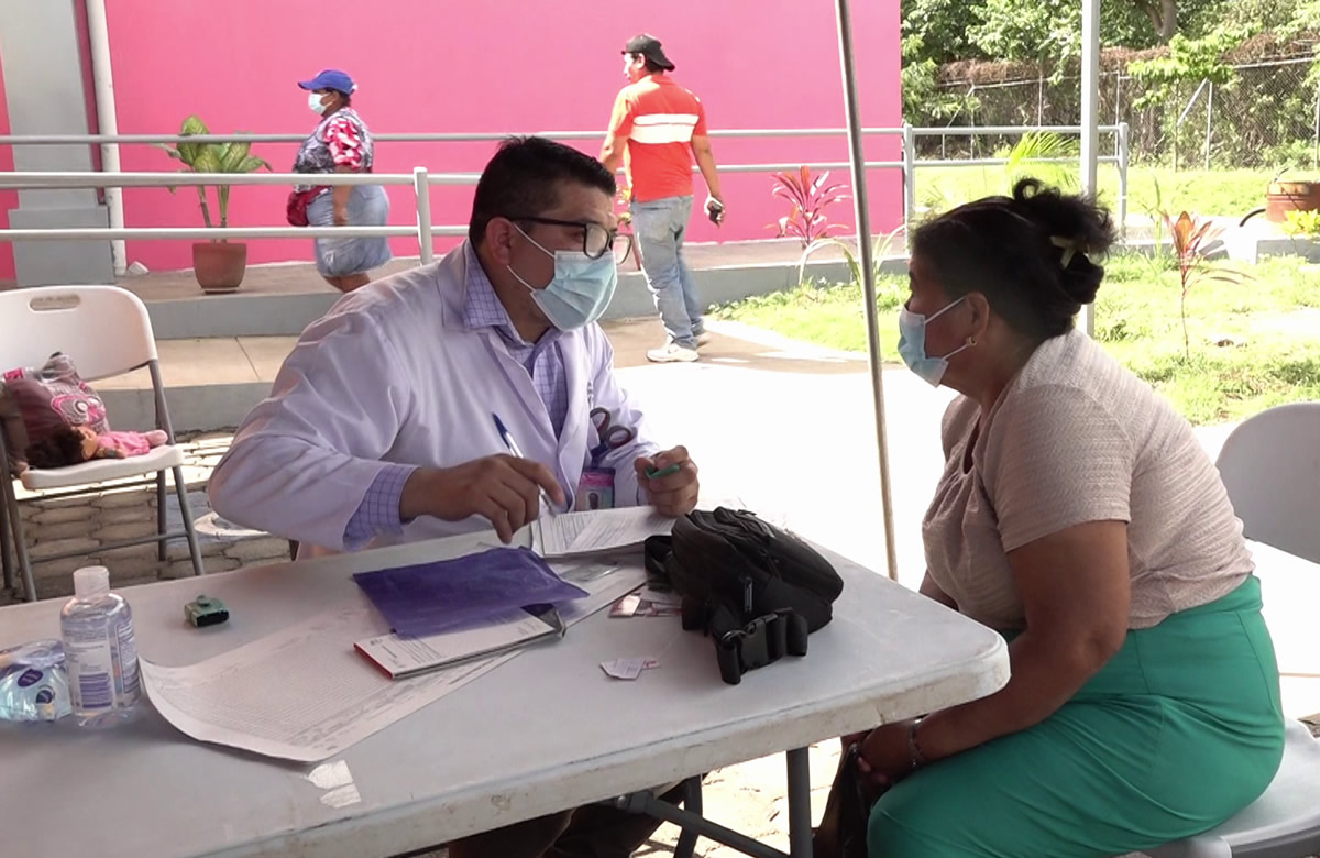Tres mil pobladores de Río San Juan beneficiados con megaferia de salud