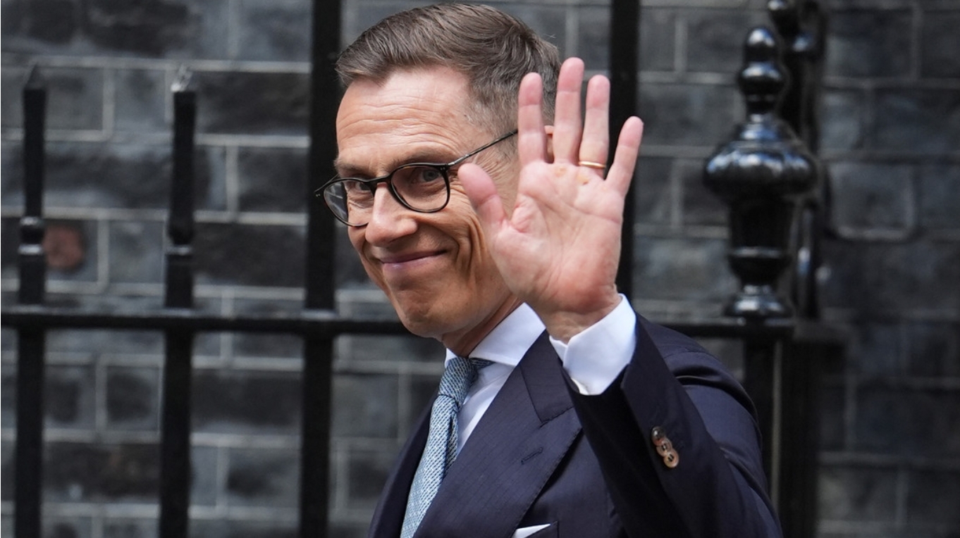 Finlandia debe “prepararse mentalmente” para reanudar relaciones con Rusia, dice su presidente
