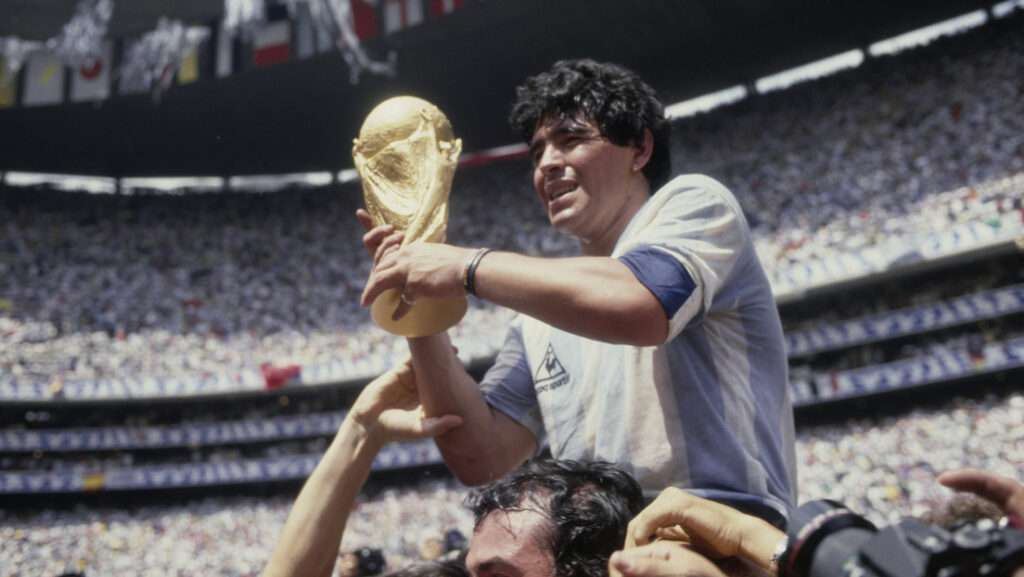 Qué familiares ganaron por la muerte de Maradona