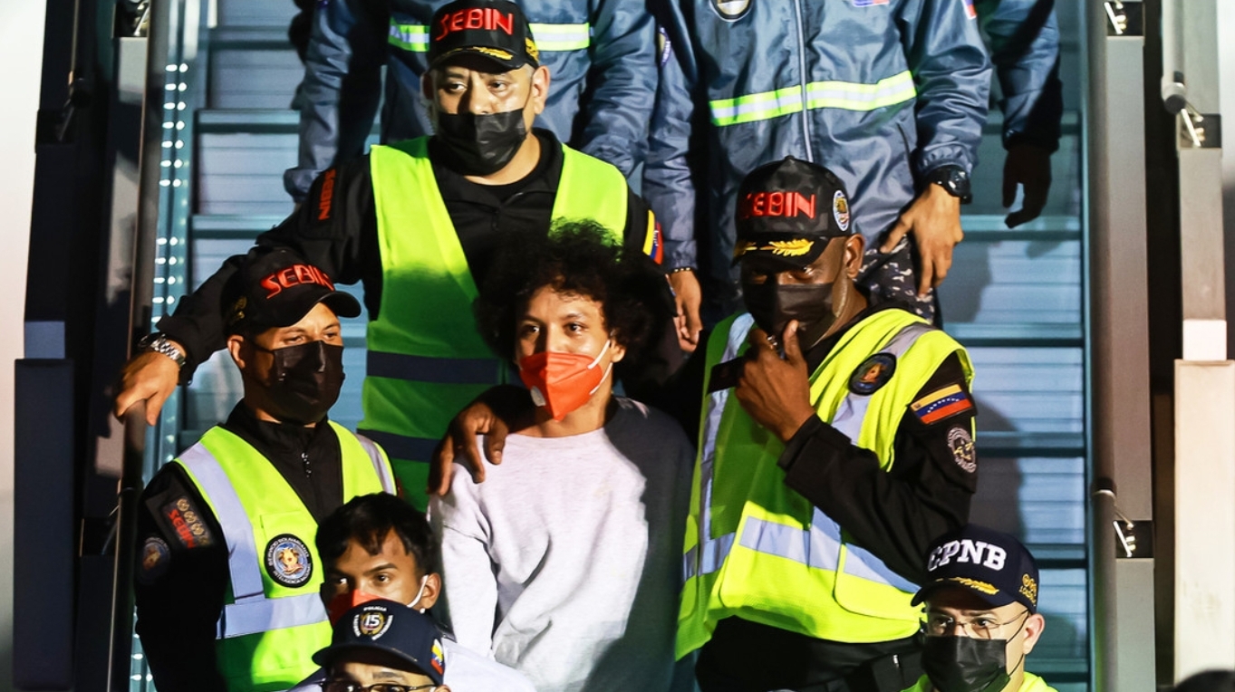 EEUU deporta a un polémico ‘tiktoker’ que será procesado en Venezuela