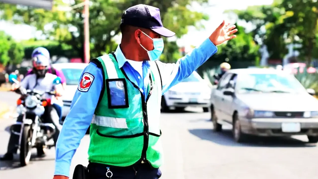 Accidentes de tránsito dejan 34 lesionados y 63 presos por conducir borrachos