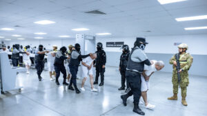 Bukele no devolverá a EEUU a migrante deportado por error