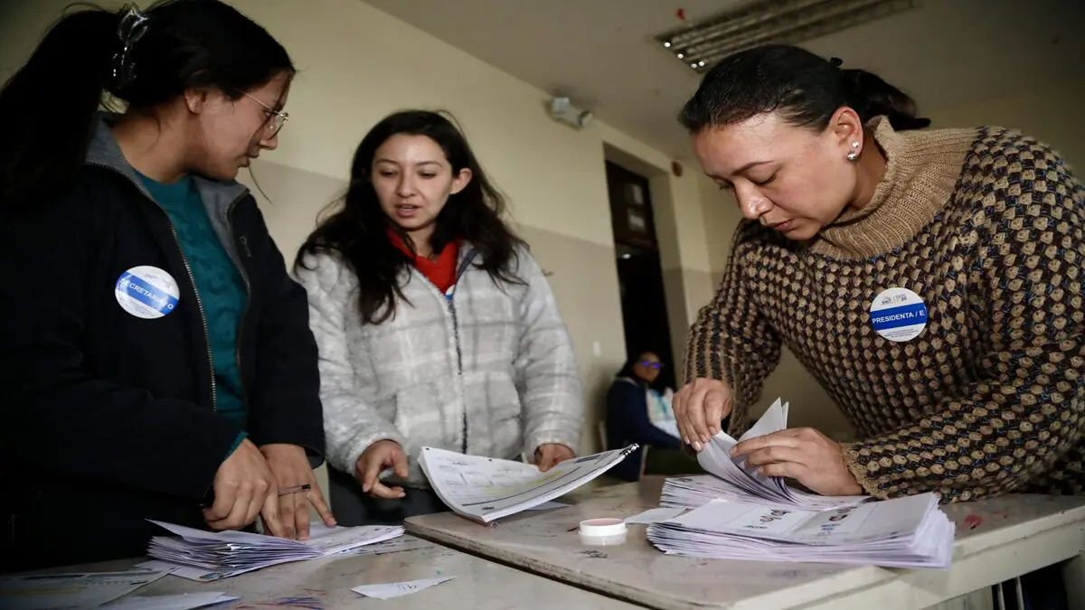 Fraude en Ecuador: ALBA-TCP denuncia irregularidades en balotaje presidencial