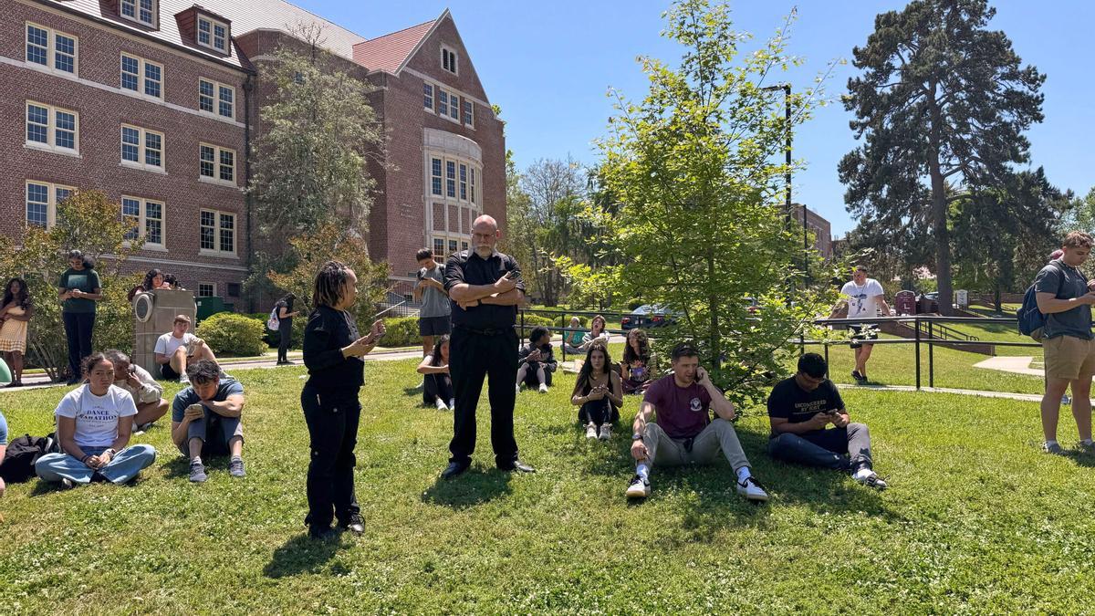Al menos cuatro heridos por tiroteo en universidad de Florida, EEUU