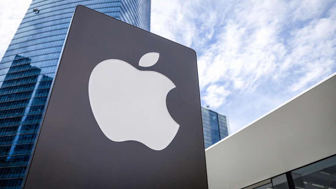 “Arancel multimillonario”: La Unión Europea multa a Apple y Meta