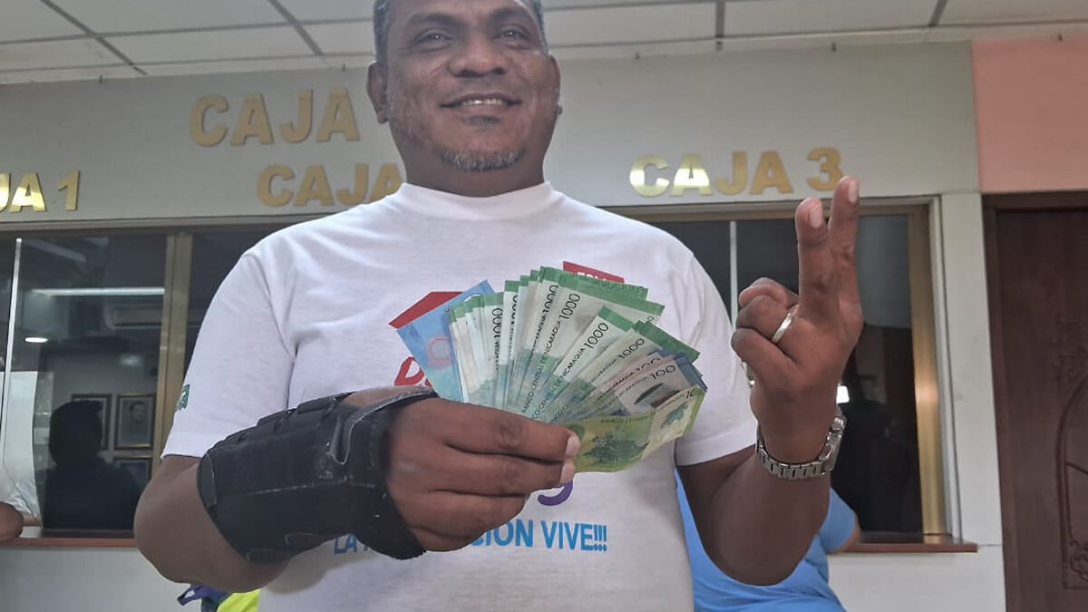 Pago de salario a todos los servidores públicos será este 29 de abril