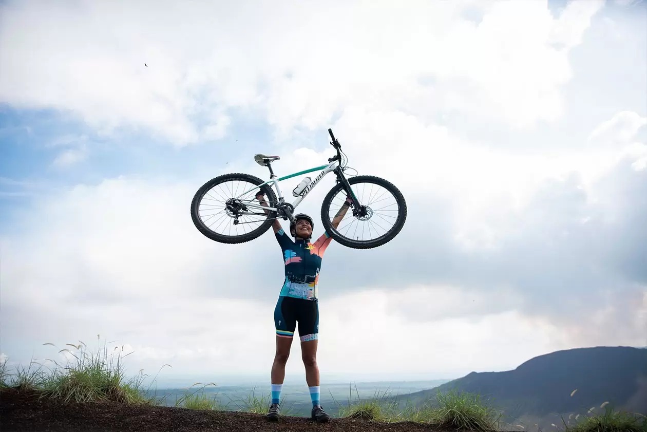 Atleta que escaló diez volcanes en Nicaragua es encontrada muerta en Costa Rica