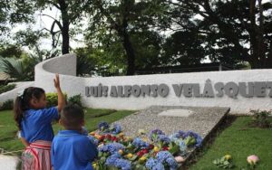 Parlamento de Nicaragua destaca legado de niño mártir Luis Alfonso Velázquez
