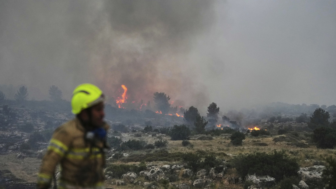 Israel declara emergencia nacional por incendios forestales