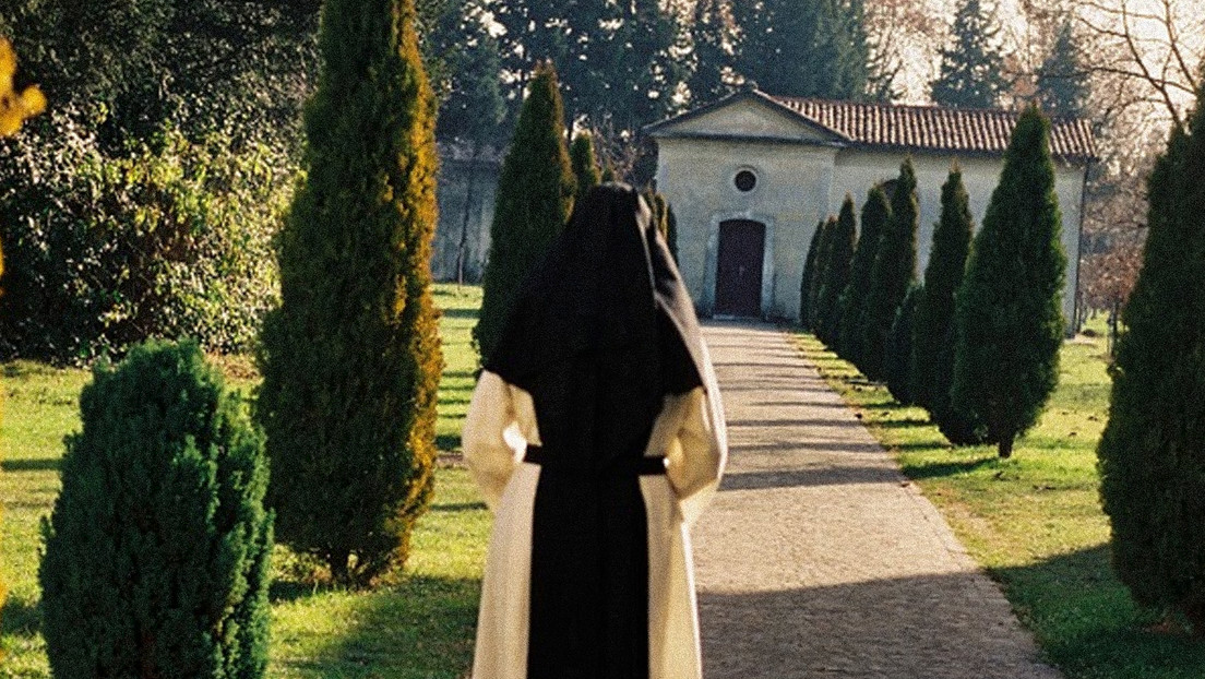 Monjas huyen de un convento tras la muerte del Papa y denuncian clima “insoportable”