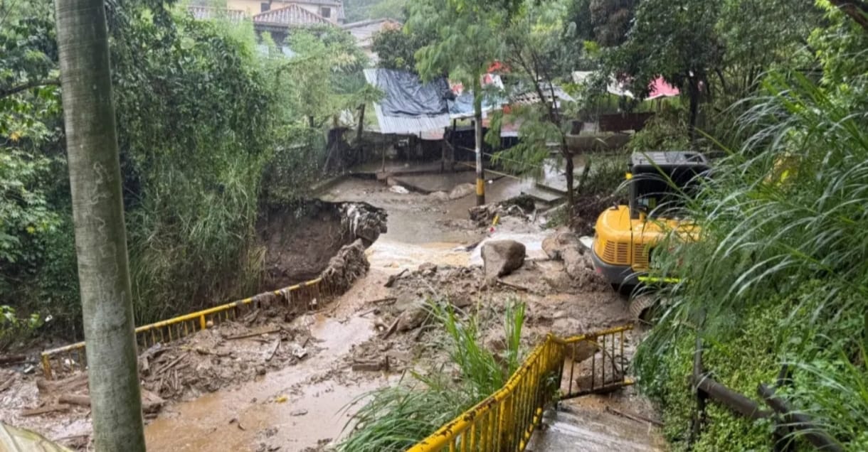 Deslave de tierra en Antioquia, Colombia, deja cinco muertos