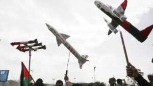 Hutíes atacan el mayor aeropuerto de Israel