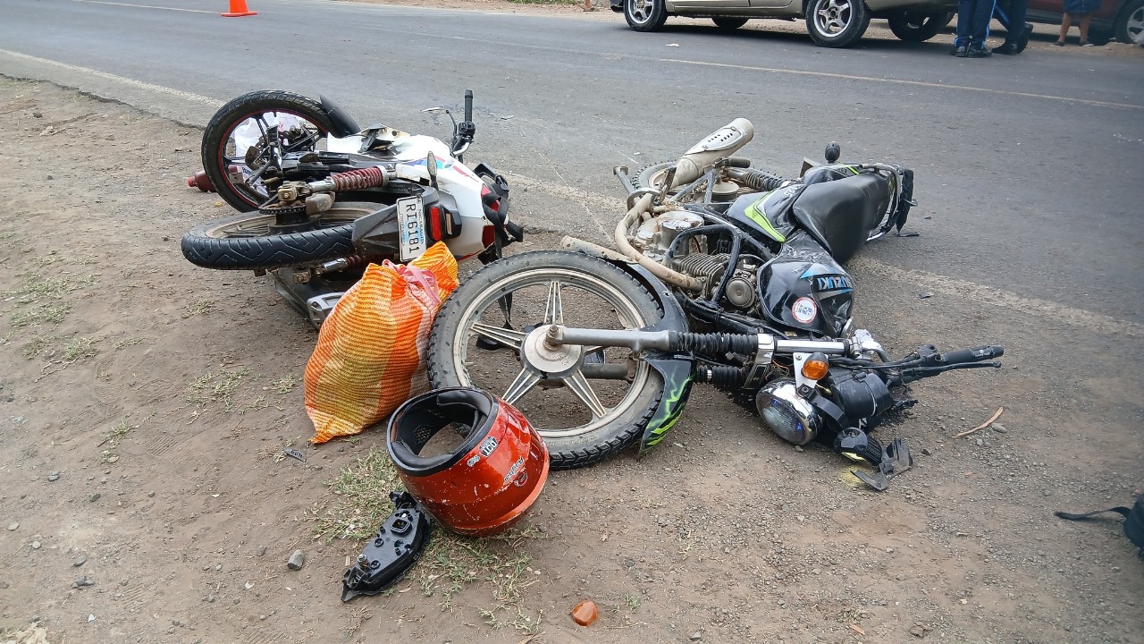 Choque entre dos motos deja un muerto y un lesionado en Rivas
