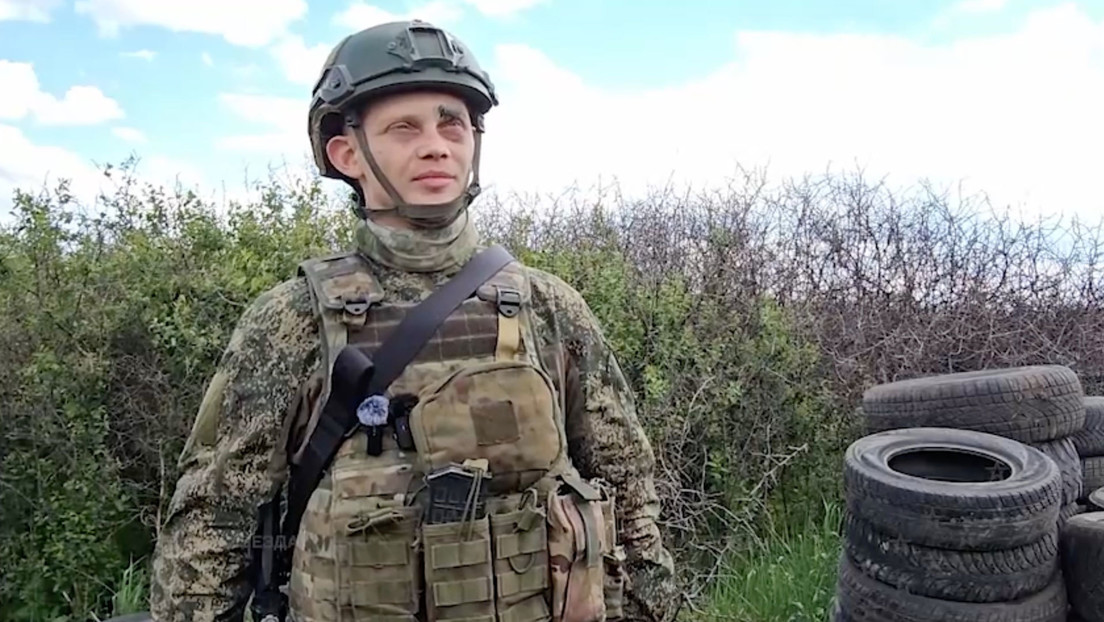 Militar ruso se esconde sin comida ni agua durante días para destapar planes de tropas de Ucrania