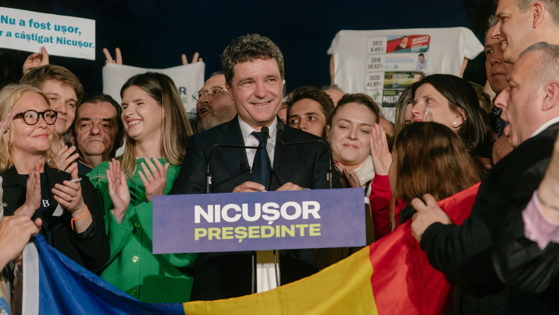 Candidato pro-UE gana presidenciales de Rumanía en medio de acusaciones de interferencia extranjera