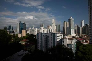 Expertos de 190 países llegan a Panamá