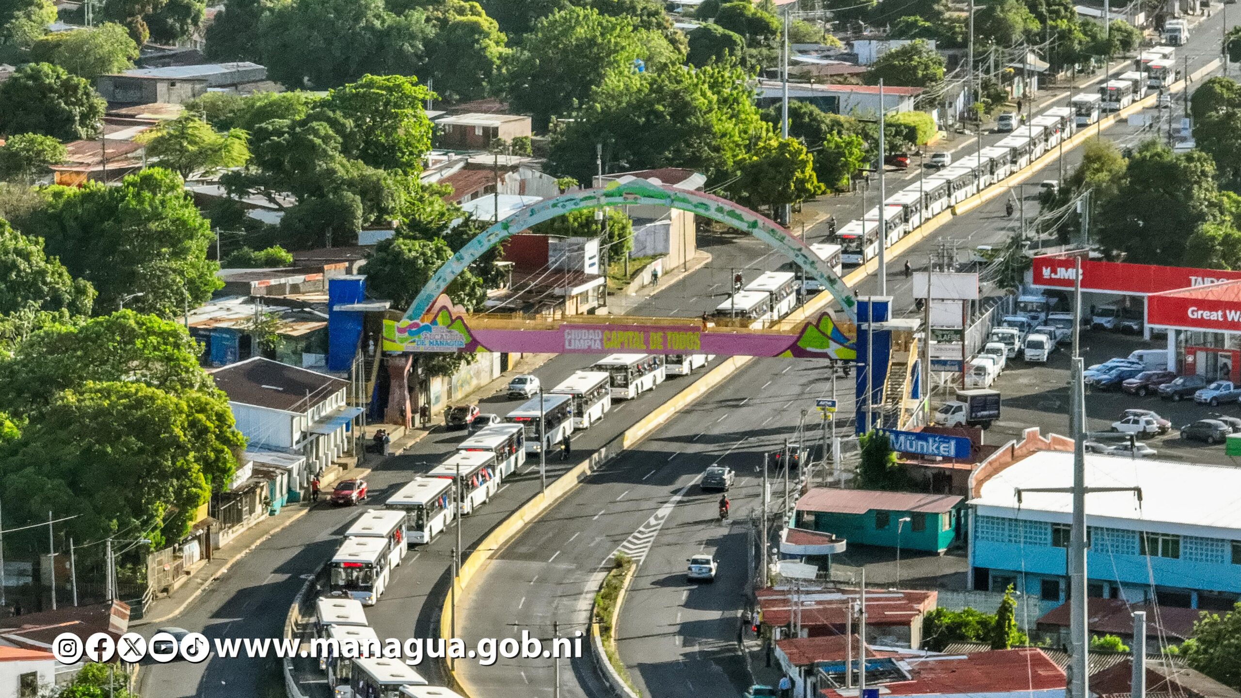 Nicaragüenses cuentan con más de 3 mil buses nuevos en el transporte público