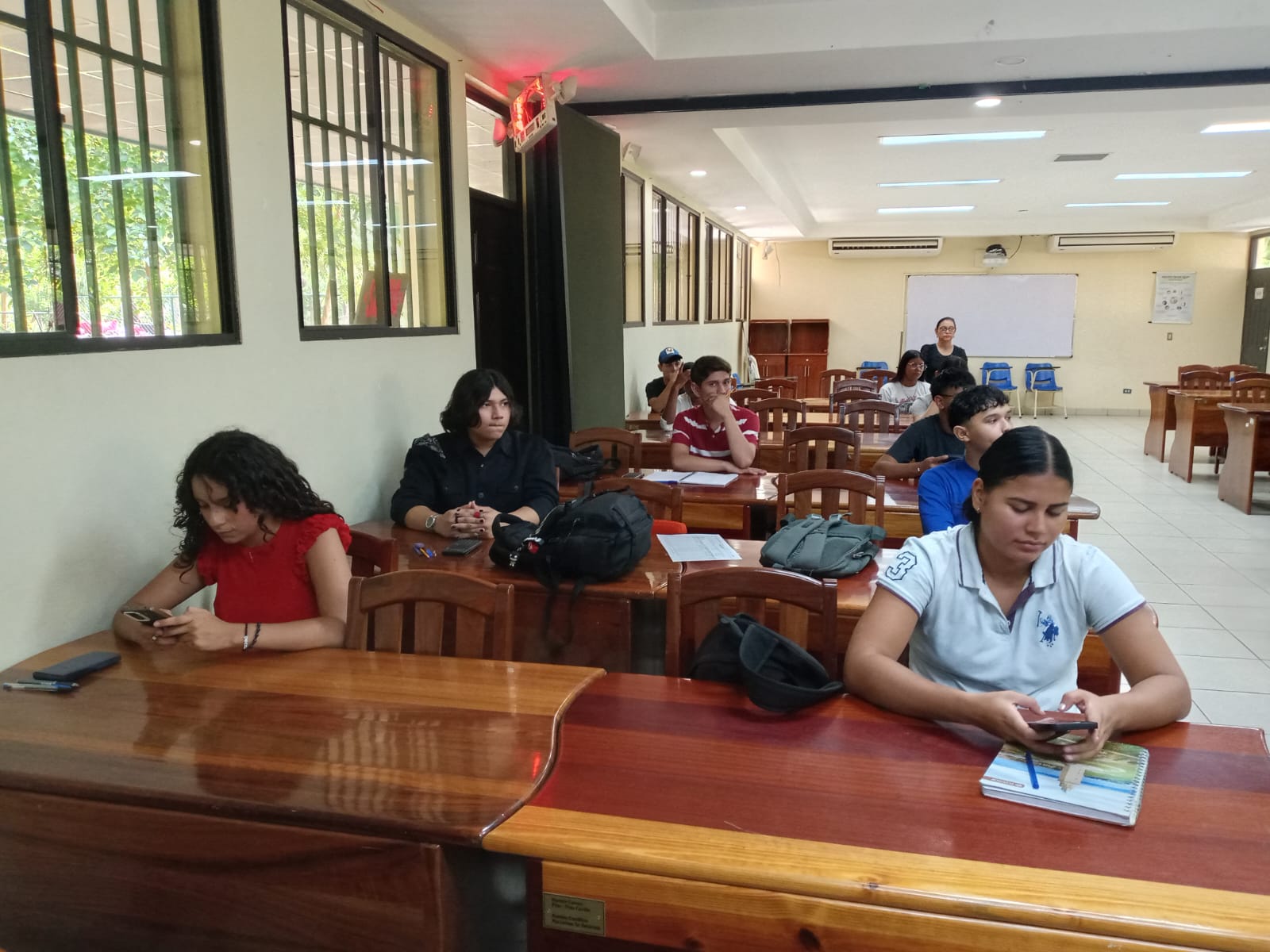 Realizan torneo de matemáticas para potenciar el desarrollo de estudiantes de la UNA