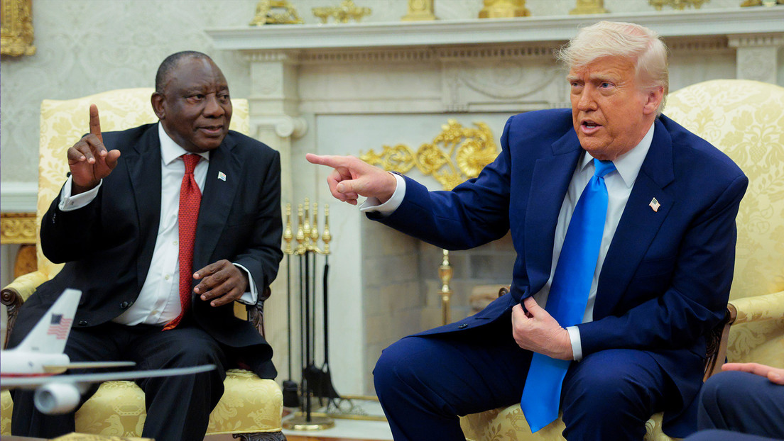 Trump embosca al presidente de Sudáfrica para insistir en el ‘genocidio’ blanco