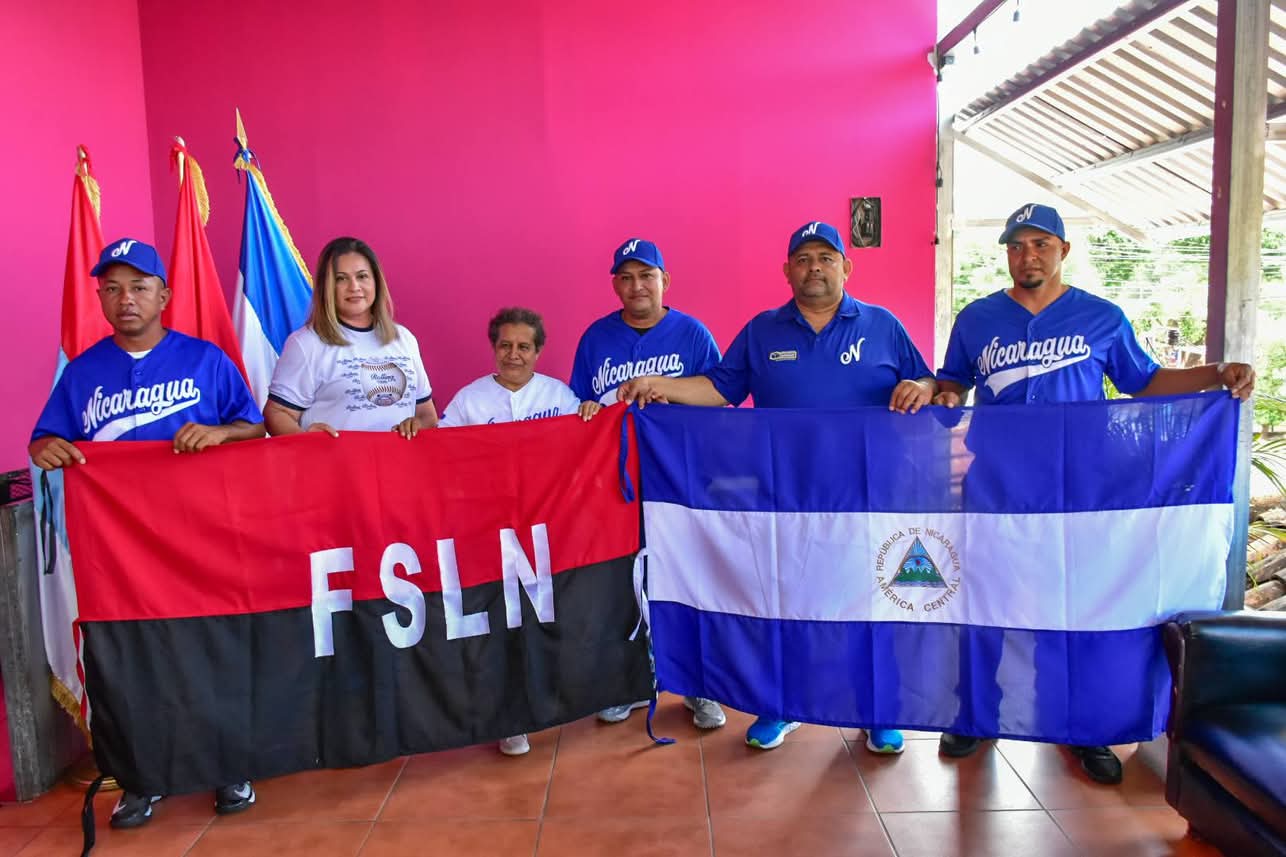 Abanderan al equipo de béisbol de Rivas que representará a Nicaragua en Costa Rica
