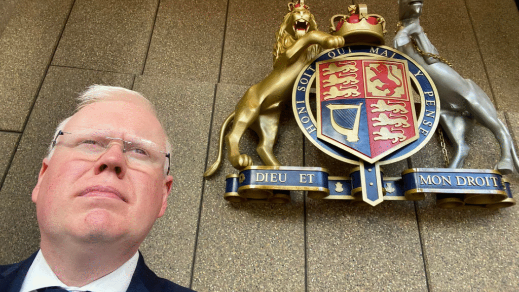 diputado australiano