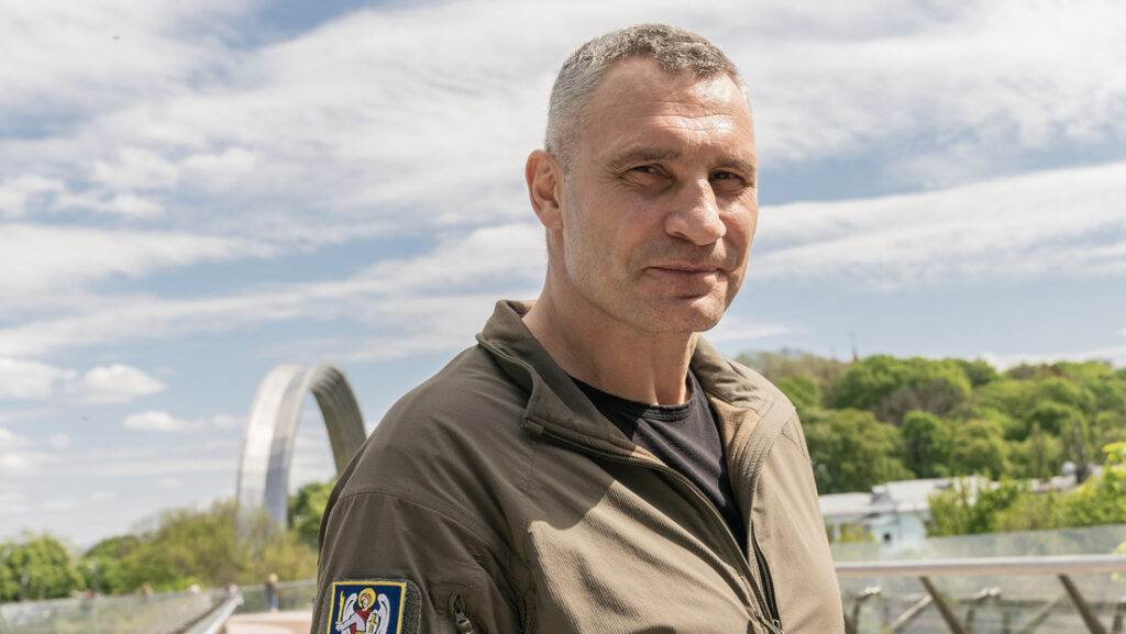 El alcalde de Kiev ataca abiertamente a Zelenski