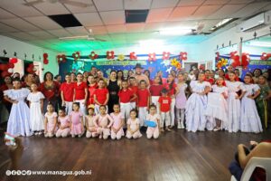 Realizan gala artística en homenaje a la madre nicaragüense en la Casa de Cultura Alejandro Cuadra