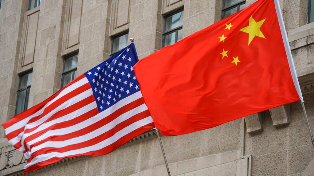 China responde a embajador