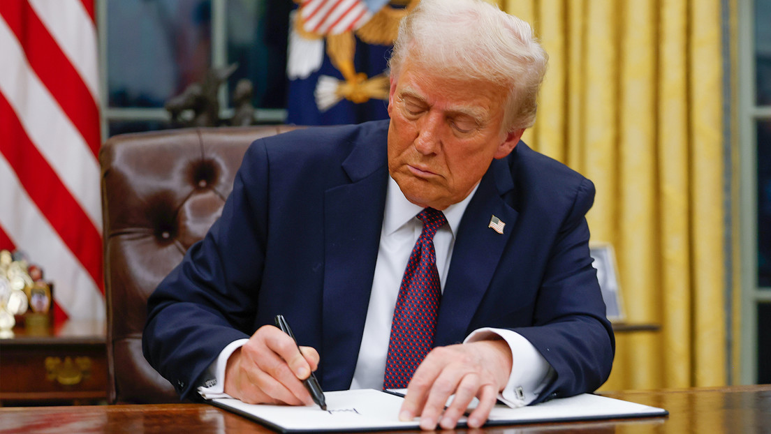 “Trasfondo racista” y “operación de odio”: Cuba y Venezuela reaccionan a nueva medida de Trump