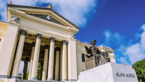 Periodista cubano explica cómo se usan comunicados estudiantiles para campañas de desinformación