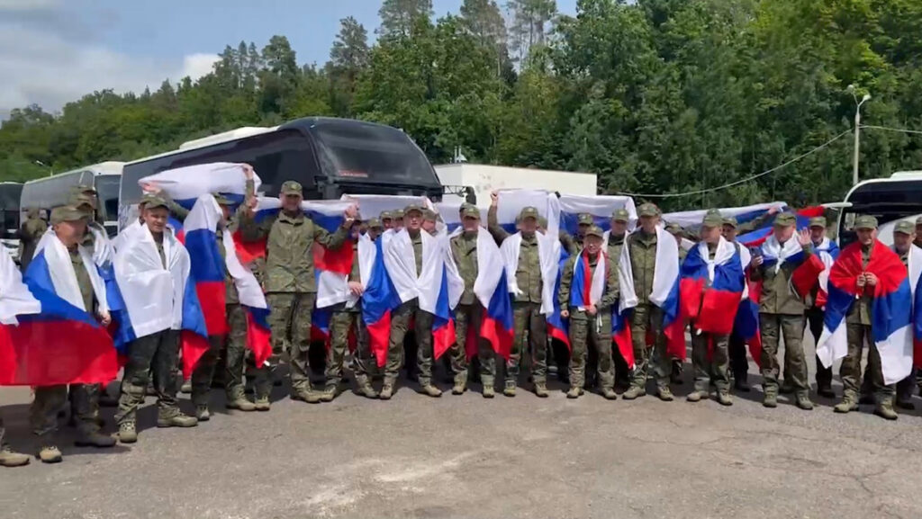 Rusia y Ucrania intercambian prisioneros